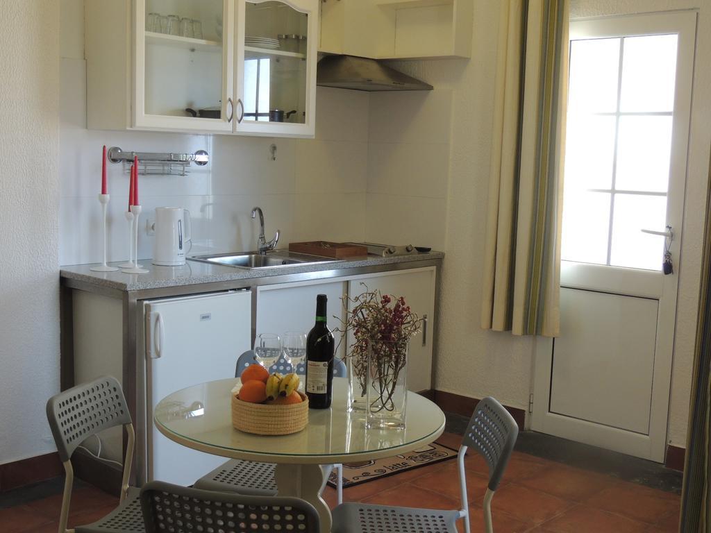 Studio Flat With Pool Funchal  Zimmer foto